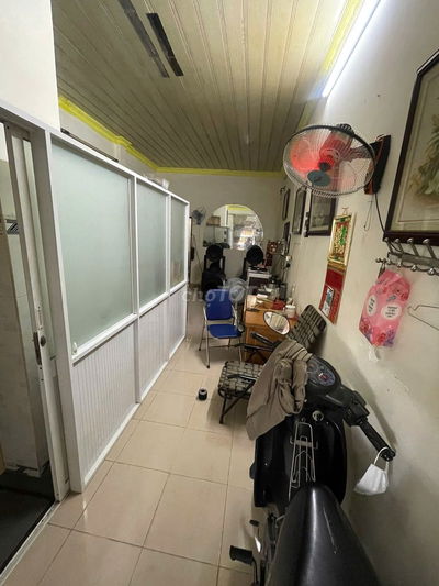 Nhà Hẻm Trung Tâm gần Quảng Trường Tỉnh Biên Hoà Nguyễn Ái Quốc