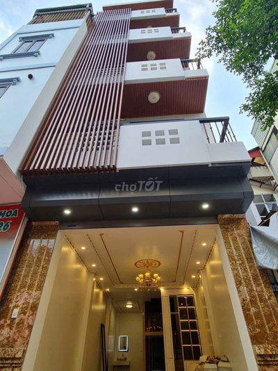 NHÀ MỚI NGUYỄN ĐÌNH HOÀN, Ô TÔ THANG MÁY 6 TẦNG NGÕ THÔNG, 45M2 18.5TỶ