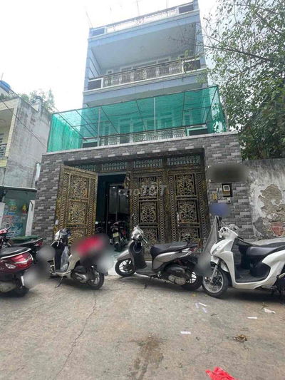 cho thuê nhà mới 3 lầu dt 6x20m hẻm ngắn 7m giá 21tr tháng