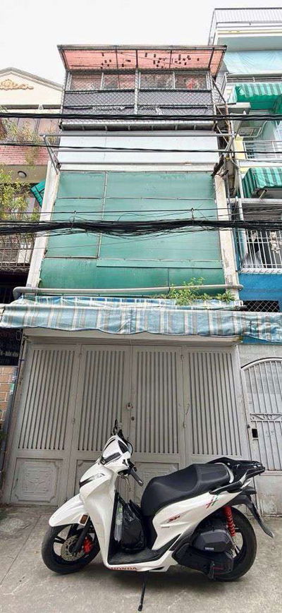 Nhà mặt hẻm 1/ hẻm rộng 6m_ nhà 3 tầng