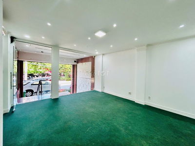 Mặt bằng kinh doanh sầm uất 50m2 ngay đối diện 01 Trần Não