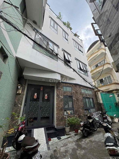 BÁN NHÀ CHÍNH CHỦ TRUNG TÂM BÀN CỜ CÓ THƯƠNG LƯỢNG CHO KHÁCH THIỆN CHI