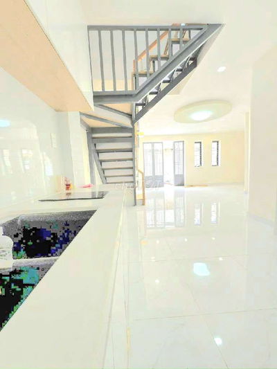 NHÀ 𝐋𝐎𝐍𝐆 𝐋𝐀𝐍𝐇 𝐀𝐍 𝐋𝐀̣𝐂 3,3ty (7×9) 𝐠𝐢𝐚̉𝐦 𝟏𝟎𝟎𝐭𝐫