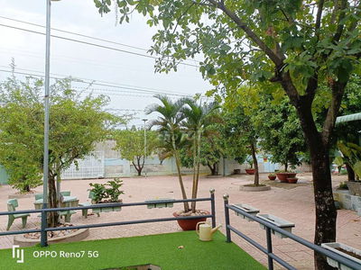 Mặt bằng rộng, thoáng mát, sạch sẽ gần vòng xoay cổng 11 Đồng Nai