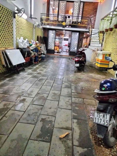 Cho thuê nhà nguyên can