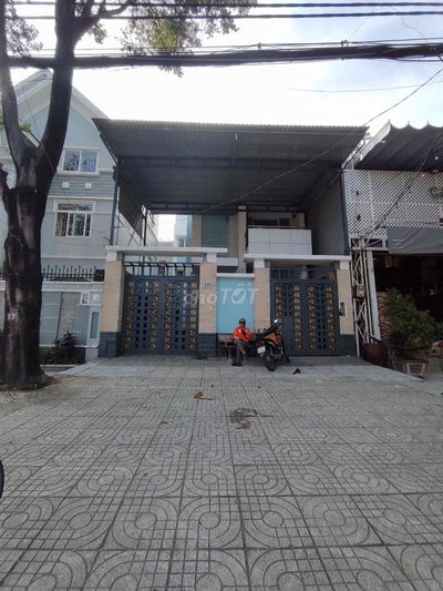 Cho thuê nhà MTKD Vành Đai Trobg 8m x22m giá 25tr