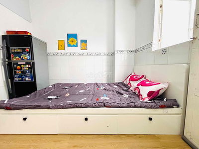 Phòng đầy đủ tiện nghi- ngay Galaxy Kinh Dương Vương