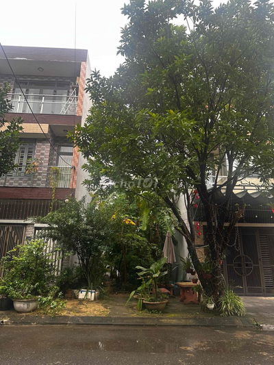 Cho thuê đất mặt tiền kinh doanh