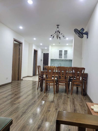 Cho thuê căn hộ 3 ngủ 95m2 tại 129D Trương Định