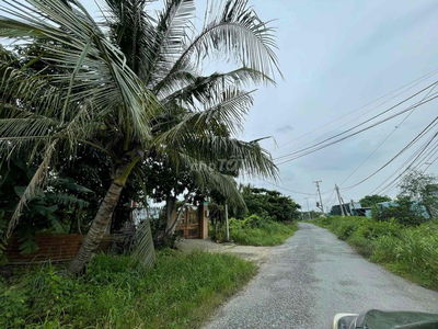 bán đất mặt tiền  ấp 3-4  mặt tiền sông hiệp phước nhà bè