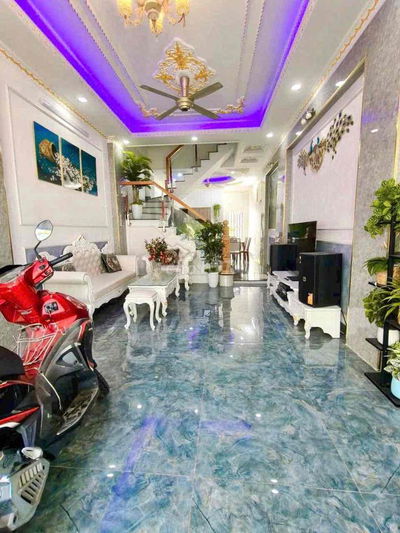 nhà 2 lầu 1 trệt Bình Chuẩn,Thuận An,có nội thất,đường 7m đậu ô tô ok