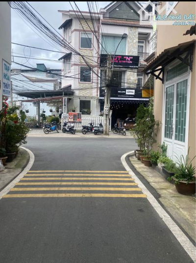 Bán nhà phố KQH Phan Đình Phùng - Đà Lạt - 6 tỷ