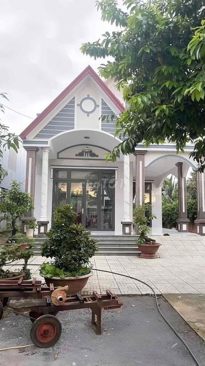 bán nhà vườn 250m2 đường 18B gần chợ Bình Chánh, sổ hồng riêng