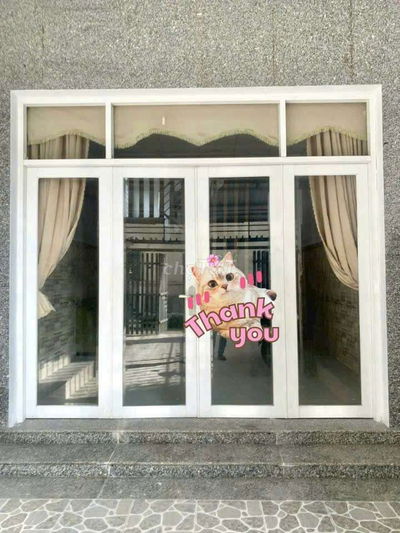 Nhà trệt lầu. Bn 19 1/. Cách đèn đỏ 50m. Đường xe hơi 7chỗ cao ráo