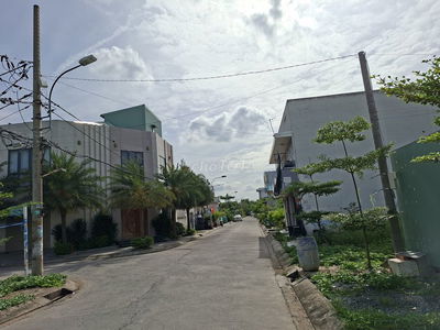 Bán đất thổ cư mặt tiền hẻm chính 126 Nguyễn Văn Tạo