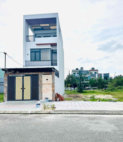 Càn tiền bán nhanh lô đất đường Phạm Đình Bân , nhìn ra Võ Chí Công