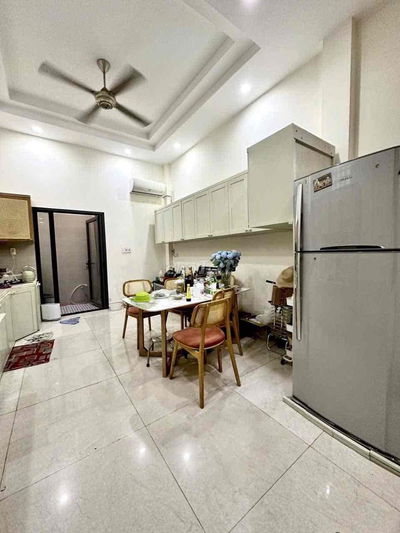 Bán nhà đẹp Phú Nhuận, sát mặt tiền đường Huỳnh Văn Bánh