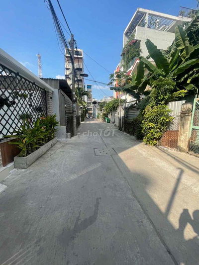 🌆 NGANG KHỦNG 8M × 25M – HẺM Ô TÔ TRÁNH – KHU CHDV CAO CẤP