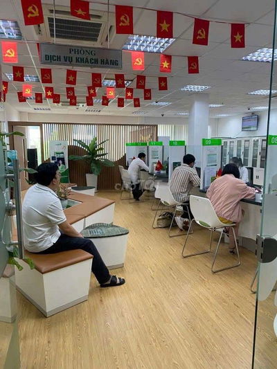 CHO THUÊ TÒA NHÀ MẶT TIỀN NGUYỄN VĂN TRỖI – P.10, PN – GIÁ 400 TR/T