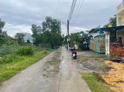 Khái Tây 1  Trục chính Thông Nam Kỳ Khởi Nghĩa và Mai Đăng Chơn, 3290