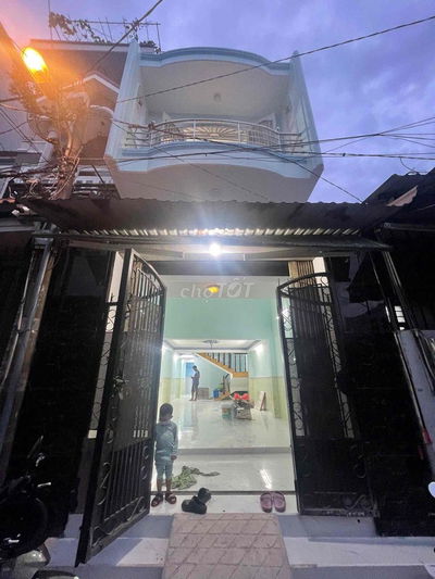 Nhà Sạch Sẽ 4x18m 1Lửng + 1Lầu (4PN 2WC) Hẻm 4,5m. Tỉnh Lộ 10