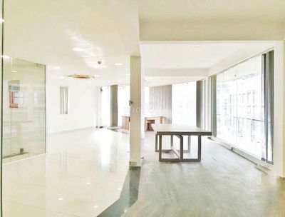 Văn phòng view đẹp, ánh sáng tự nhiên, vận hành ngay