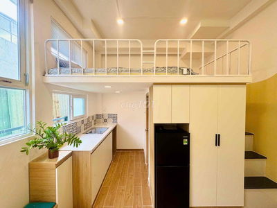Phòng trọ gác cao mới xây DT hơn 30m2 - Gần đại học Nguyễn Tất Thành