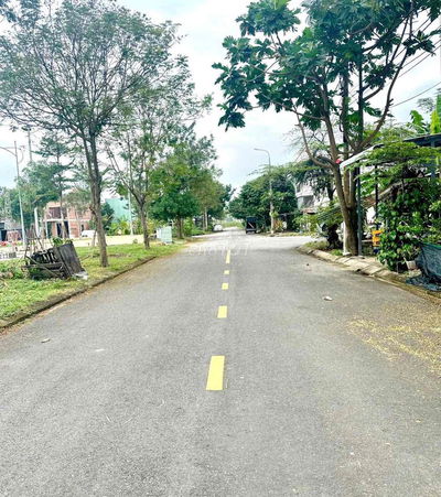 đất đường Hoàng Hối Khanh Bá Tùng 3 Hoà quý nhìn công viên