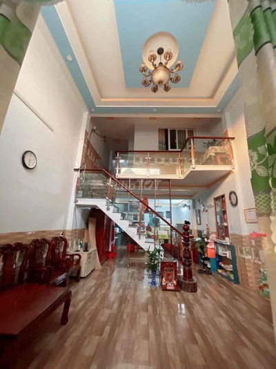 NHÀ Ở NGAY, (5x23), HẺM 6M, NGUYỄN THỊ MINH KHAI, DĨ AN, 4 ĐỒNG TL