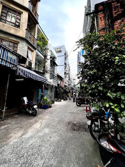 🏠 Q.4 HẺM XE HƠI 6M, NGAY VĨNH KHÁNH, SỔ RIÊNG, ĐANG CHO THUÊ 10TR