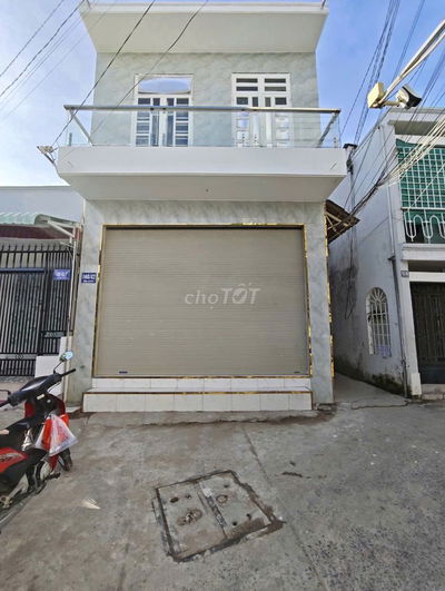Cho thuê nhà 4 triêụ 2 góc mặt tiền gần bệnh viện Phụ Sản Cần Thơ