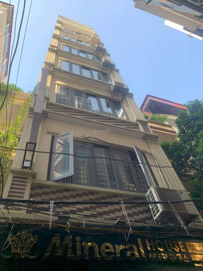 Bán gấp nhà Lò Đúc, sát phố 110m2 5 tầng, mặt tiền 5m. Chỉ 9,5 tỷ. Xin mời anh chị Đầu tư ạ