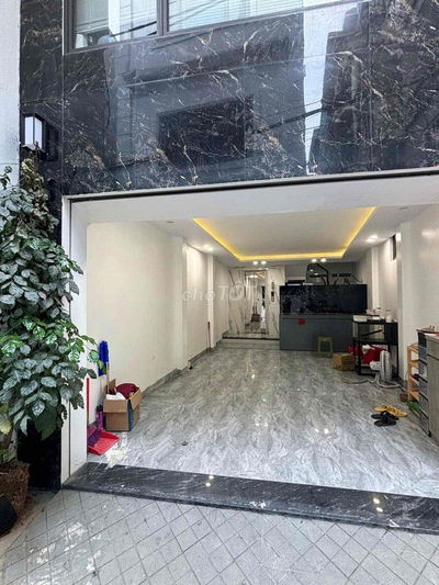 PHỐ TRẠM - VỊ TRÍ VÀNG LONG BIÊN - GARA - 6 TẦNG - 12,8 TỶ