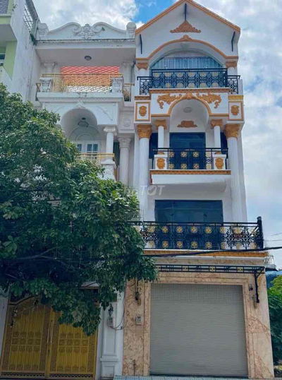 MẶT TIỀN KINH DOANH ĐƯỜNG NHỰA 20M VIP GẦN PHÚ MỸ HƯNG,HÙYNH TẤN PHÁT