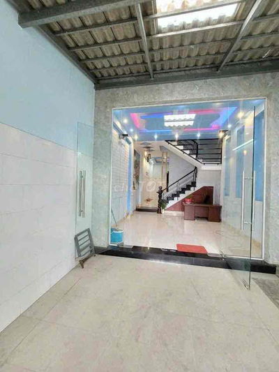 NHÀ MỚI 4*15m 2LẦU ST 3PN 3WC 3MÁY LẠNH 1/ LÊ ĐỨC THỌ