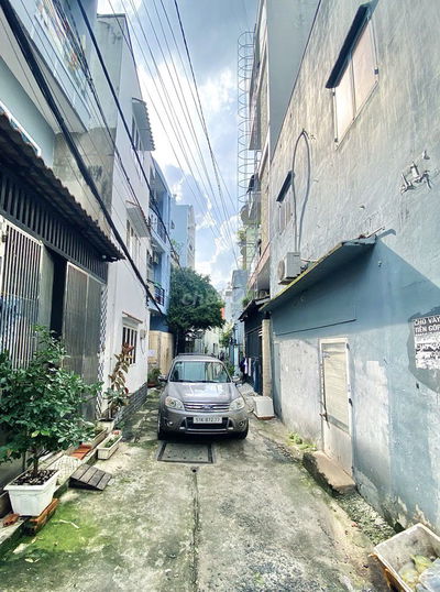 Chỉ 6.6 tỷ,CHDV Lê Trọng Tấn 6 phòng ngủ, 232m2,trên 250 tr/năm