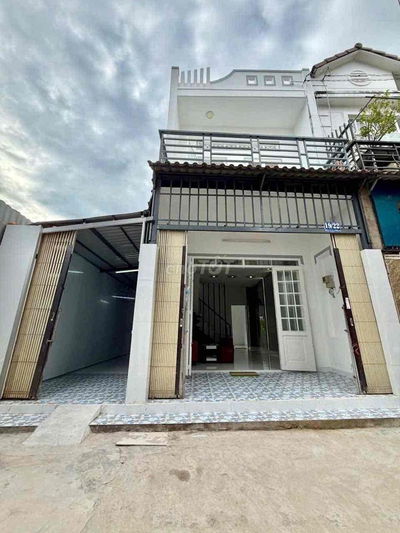 bán nhà nằm ngay tọa lạc đường TL37. Diện tích 6x12m