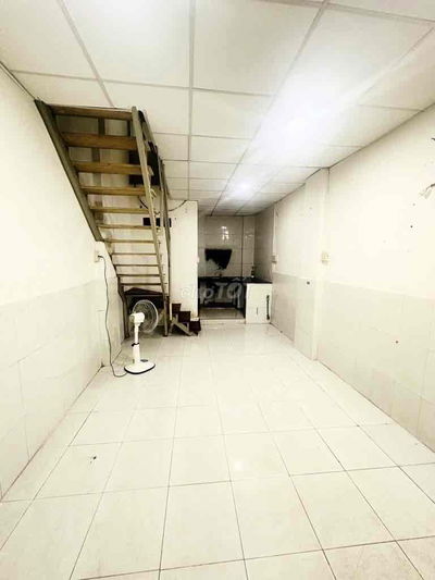 NHÀ LÂU NĂM, SỔ ĐẸP, KO LG QH - THÀNH THÁI - 3.2X8 (25M2), 3TẦNG - NHÍ