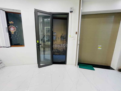 Mặt băgng kinh doanh, cho thuê tại Hoàng cầu