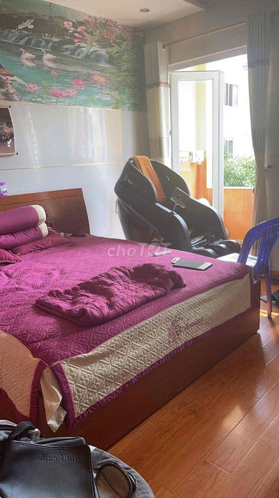 Nhà mặt tiền khu dãn cư bình hưng đối diện bến xe quận 8