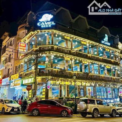 CHO THUÊ NHÀ MẶT PHỐ MINH KHAI  HAI BÀ TRƯNG,DT:55m2x4 tầng,MT:14m.Kinh doanh mọi mô hình