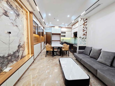 nhà 43m x7tầng thang máy full nội thất oto vào nhà Giá 17tỷ Có TL