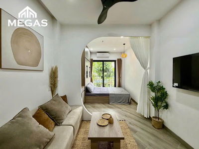 STUDIO - 1PN - TÁCH BẾP - FULL NỘI THẤT - BAN CÔNG - NGAY LOTTE MART