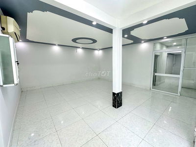 Nhà Trệt Lầu 3PN Hẻm Đường Hùng Vương chỉ 5,5 triệu