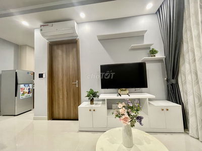Q7 RIVERSIDE NHÀ MỚI ĐẸP 2PN 9TR CÓ MÁY LẠNH, FULL 11.5TR (CHỦ THÂN)
