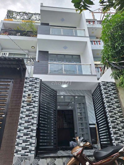 Nhà 2 lầu 2 phòng ngủ đường Nguyễn quý yêm DT 4 x 10 giá 5,4 tỷ TL