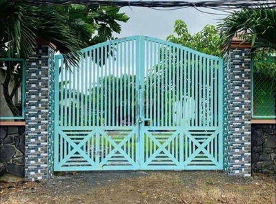 KỆT TIỀN BÁN GẤP ĐẤT NHÀ VƯỜN