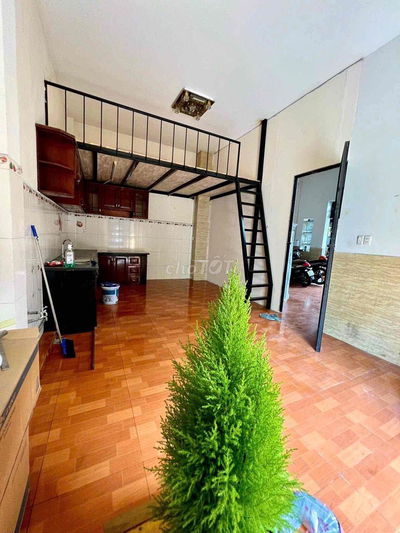 chính chủ cho thuê mặt bằng kinh doanh gần lote