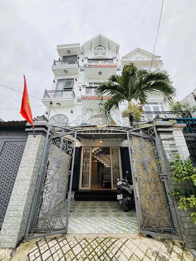 Cho thuê nhà Mặt Tiền TL42, Q12 4 tầng 10tr/thg