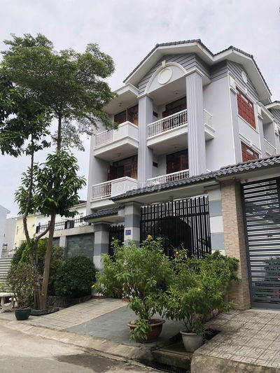 Biệt thự Bình Lợi-Bình Thạnh-DT 300m2-Giá 47tr/th.